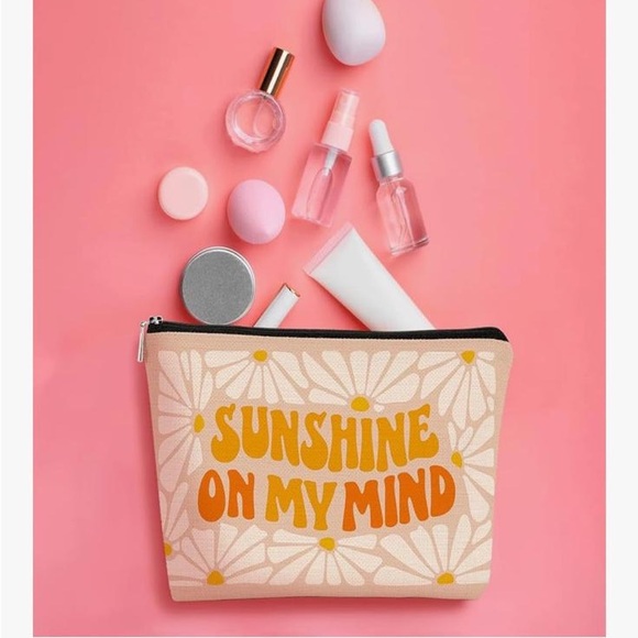 NWOT Sunshine On My Mind Floral Cosmetic Bag Inspirational - Picture 2 of 9